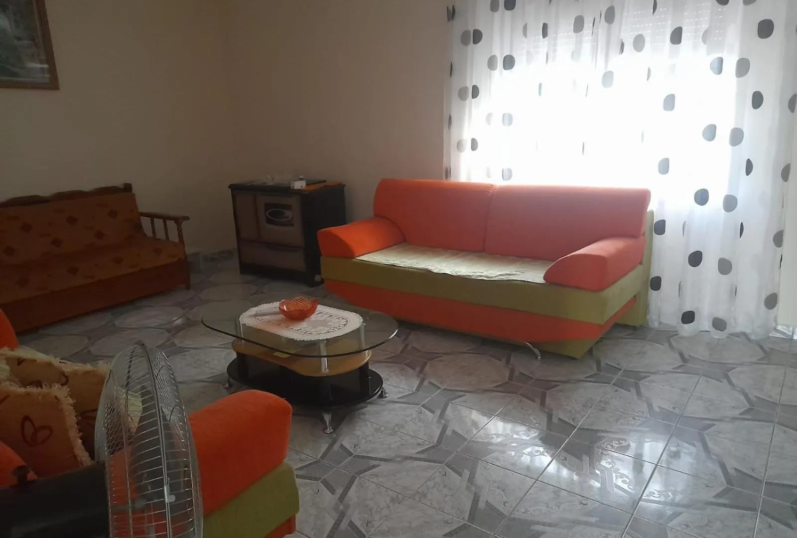 Apartament Teuta Përmet Albanien